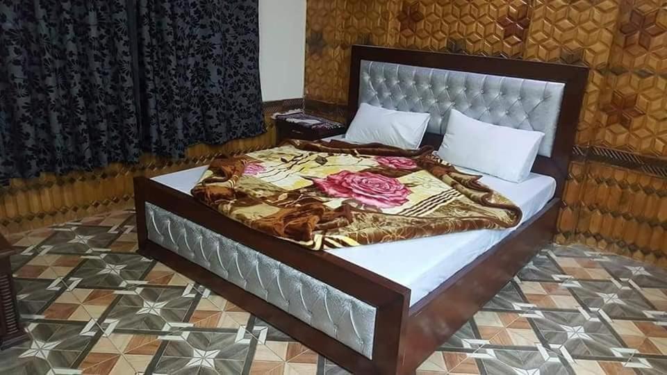 Madina Tower Hotel & Restaurant Bahrain Экстерьер фото